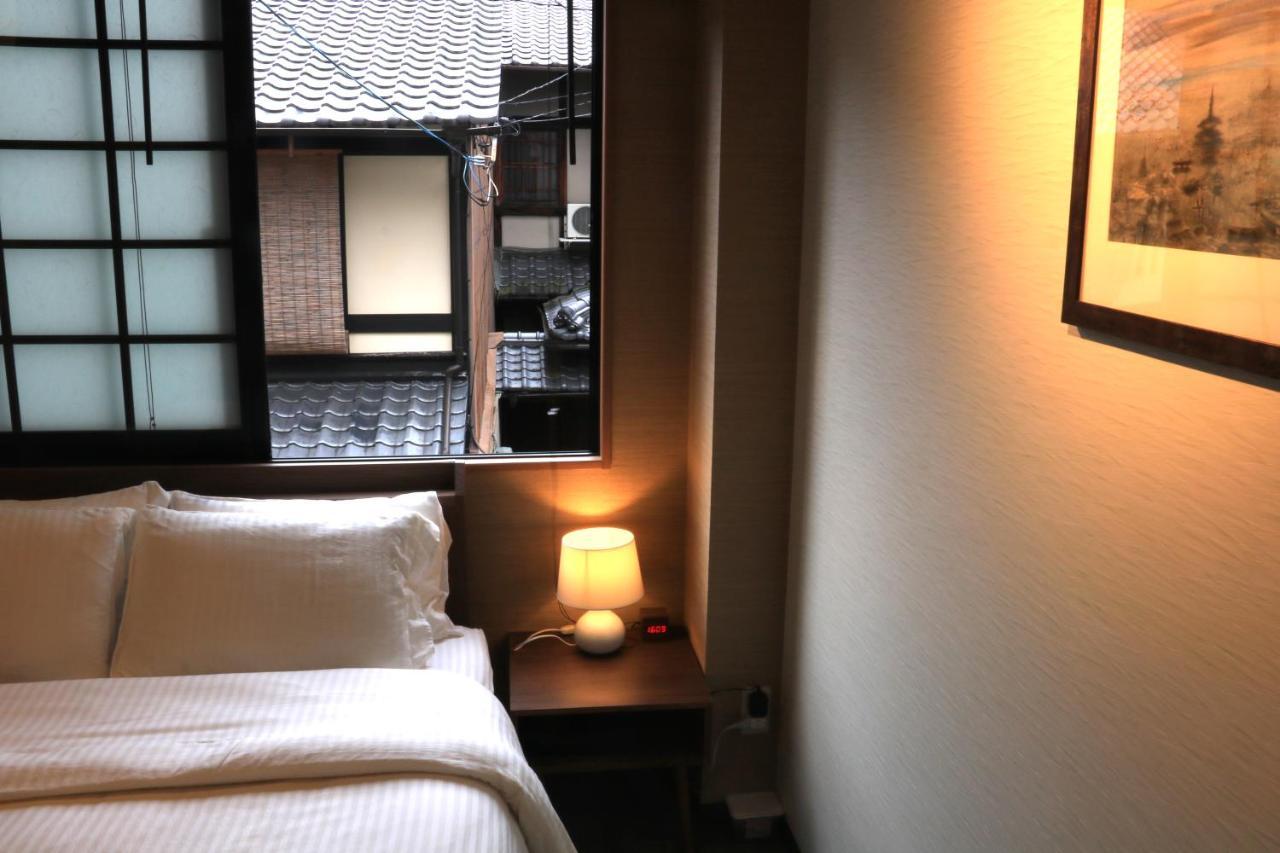Hotel Traveling Bridge Nijojo เกียวโต ภายนอก รูปภาพ